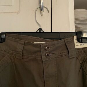 NWT Abercrombie & Fitch cargo pant size 29